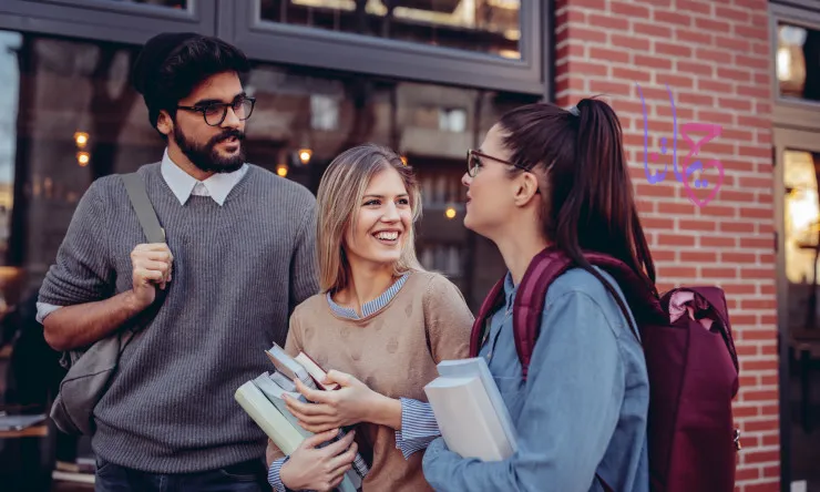 سنة أولى جامعة | قصص حب انتهت بالزواج وأخرى بالخذلان.. ماذا نتعلم؟