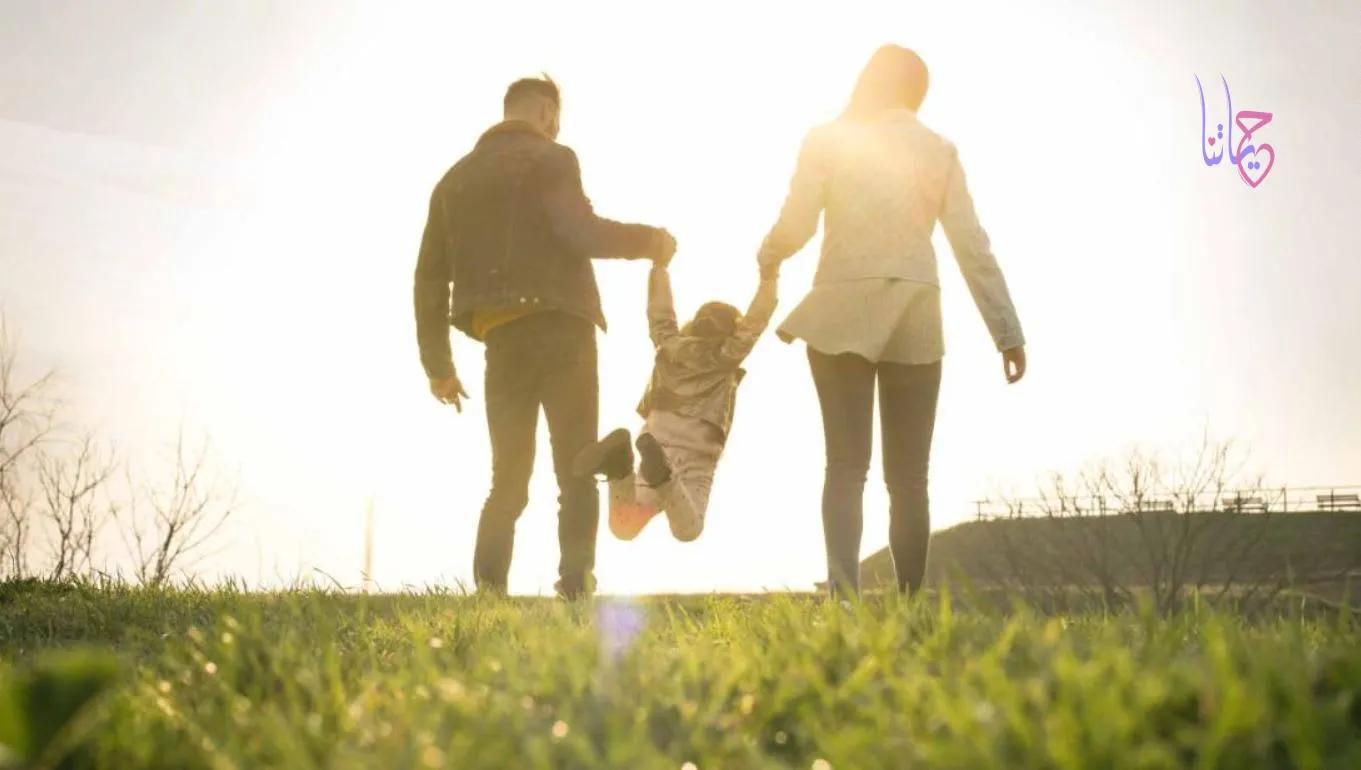 هل يجلب الإنجاب السعادة للأباء؟