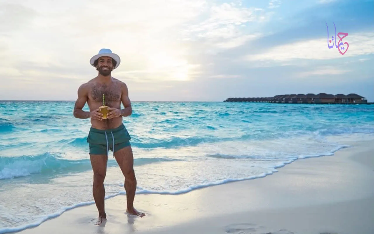 صلاح يخطف الأضواء